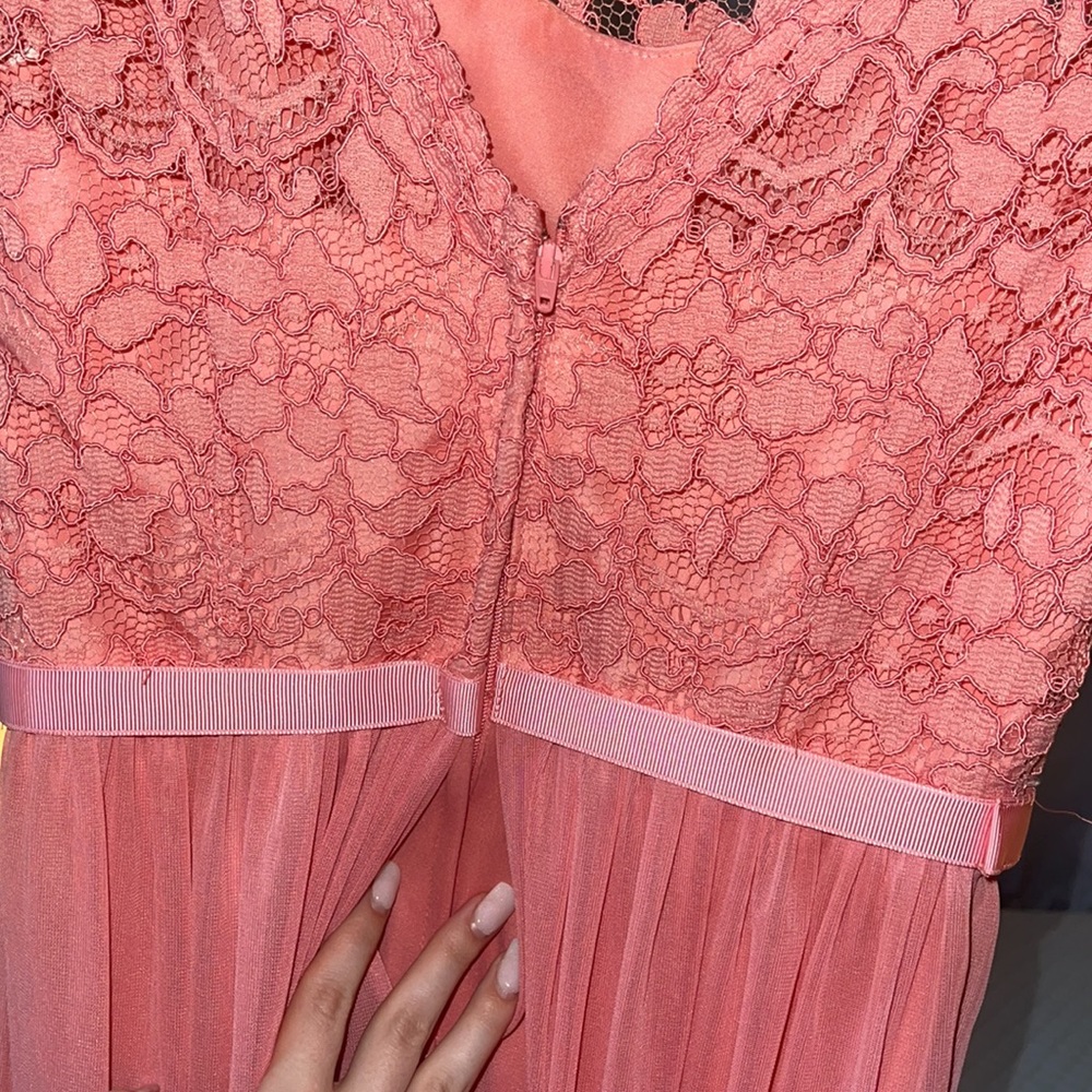Size 2 Dress - Picture 7 of 10